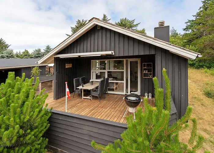 Casa vacanze Snioulf - 1km From The Sea By Interhome