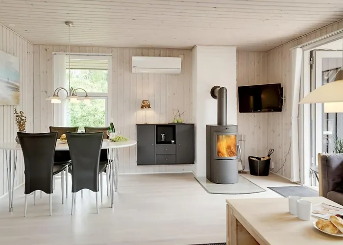 Casa vacanze Snioulf - 1km From The Sea By Interhome